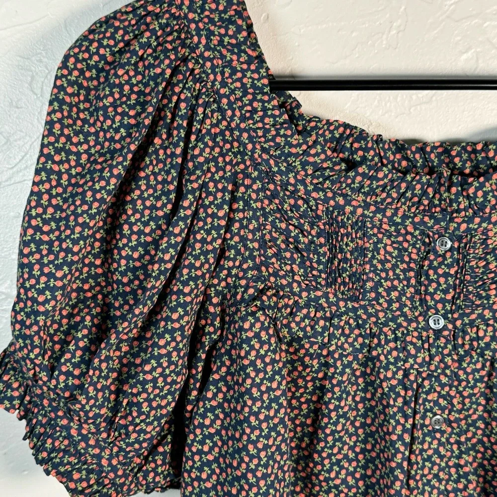 Doen Frances Top with Tiny Rosebuds - Picture 4 of 4